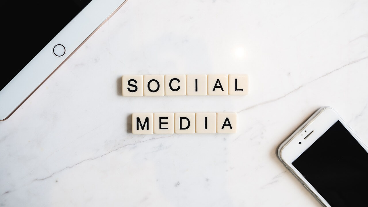 η στρατηγική σας στα Social Media Websites