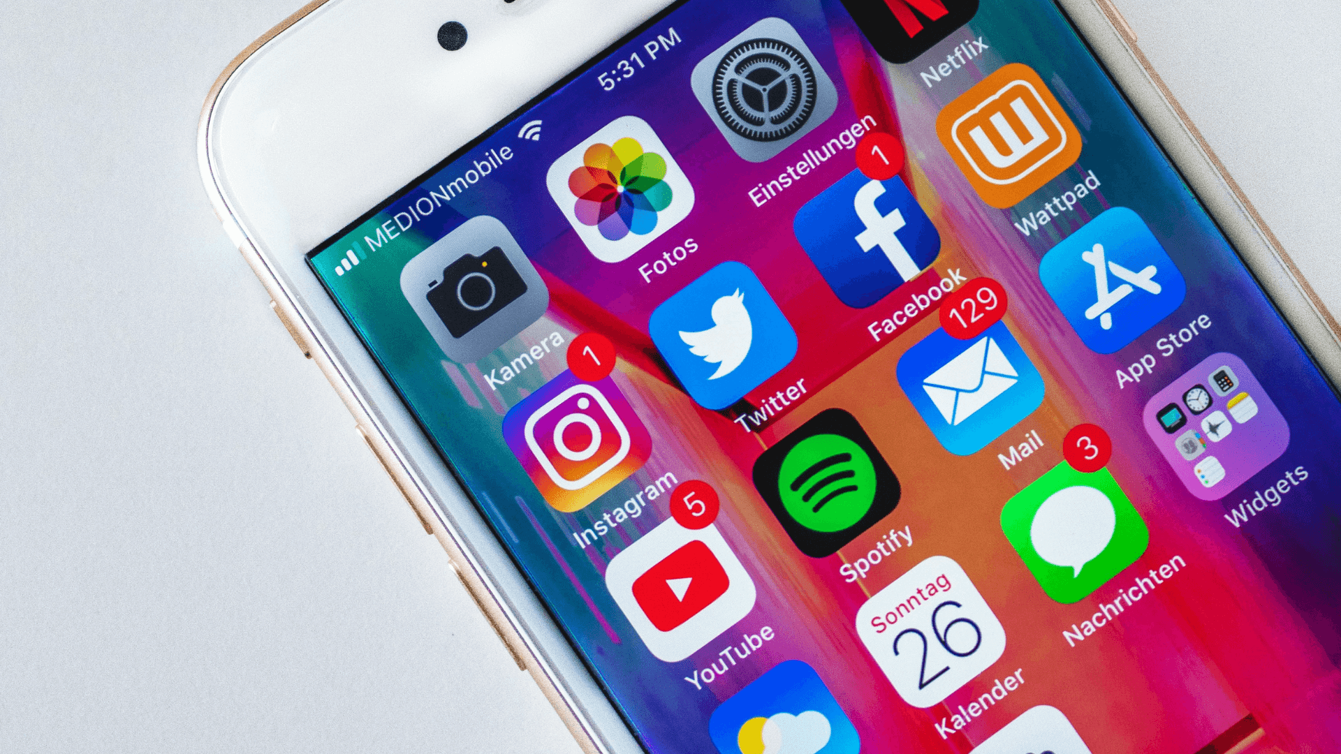 ιστοσελίδες social media