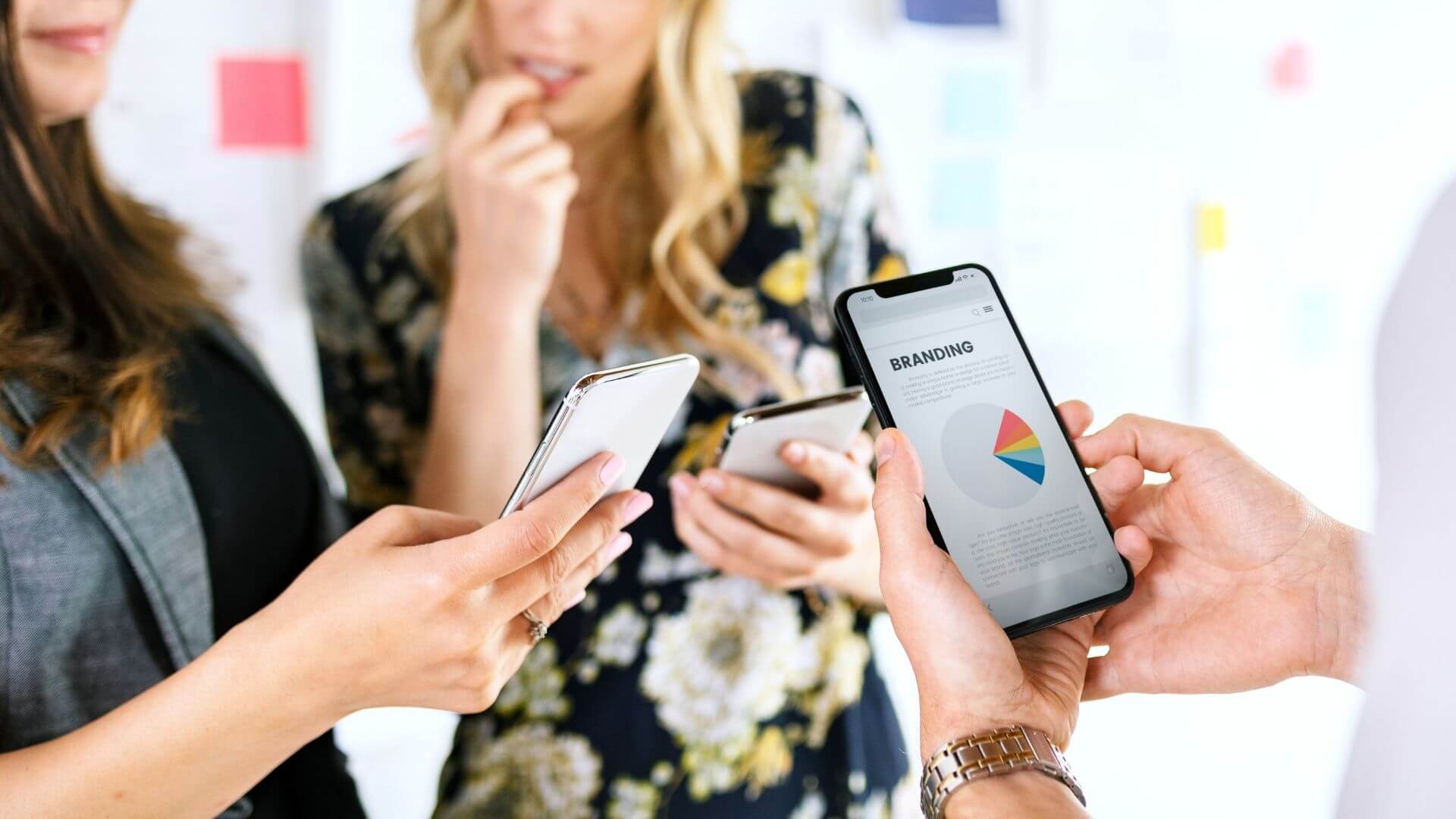 Πώς να χρησιμοποιήσετε τα τωρινά trends για την δημιουργία καλύτερου content